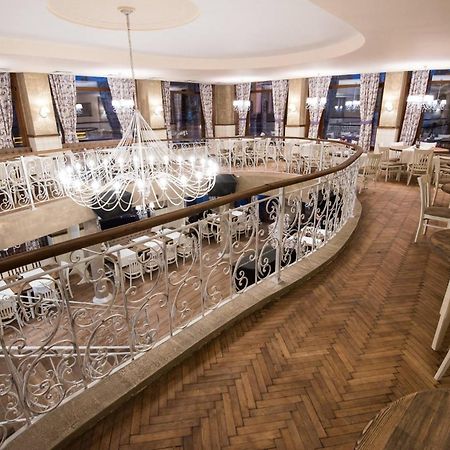 Hotel Victoria Панагюриште Экстерьер фото