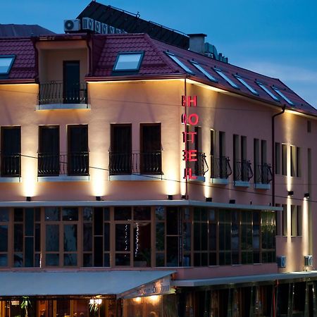 Hotel Victoria Панагюриште Экстерьер фото