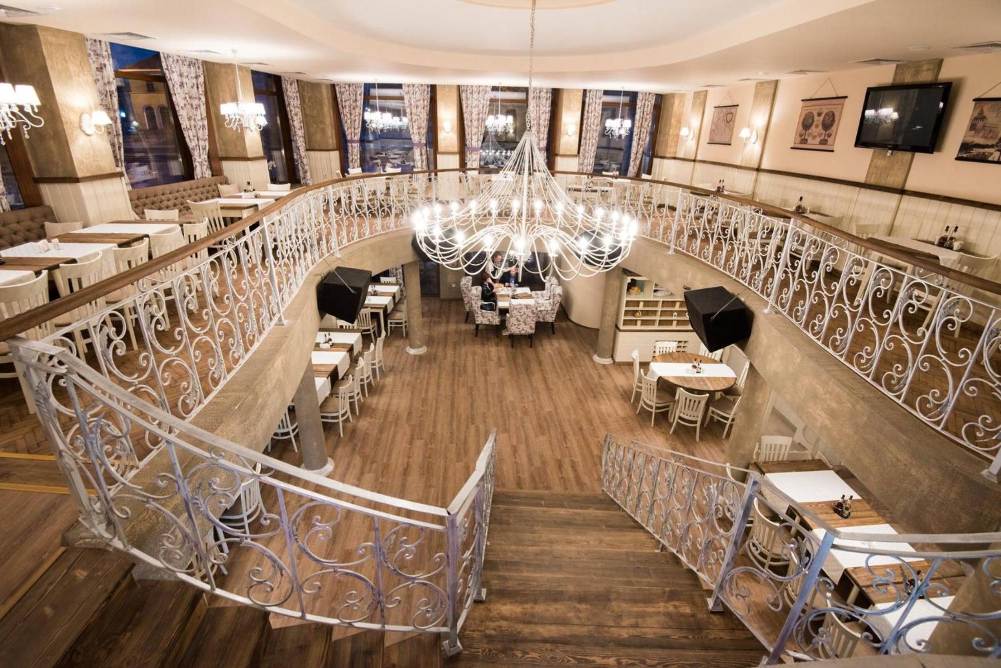 Hotel Victoria Панагюриште Экстерьер фото